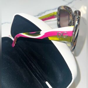 Dolce & Gabbana sun glasses